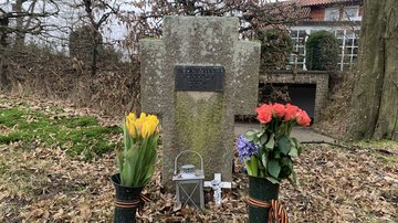 Grab eines unbekannten russischen Soldaten