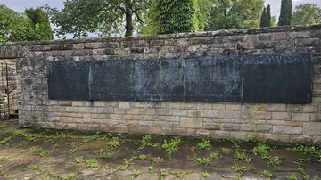 Gedenktafel zur Erinnerung an Kriegsopfer